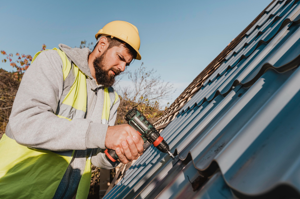 How to Spot Roof Damage After Strong Winds