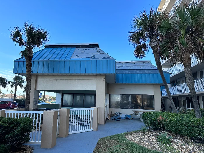 century-roofing-metal-roof-2